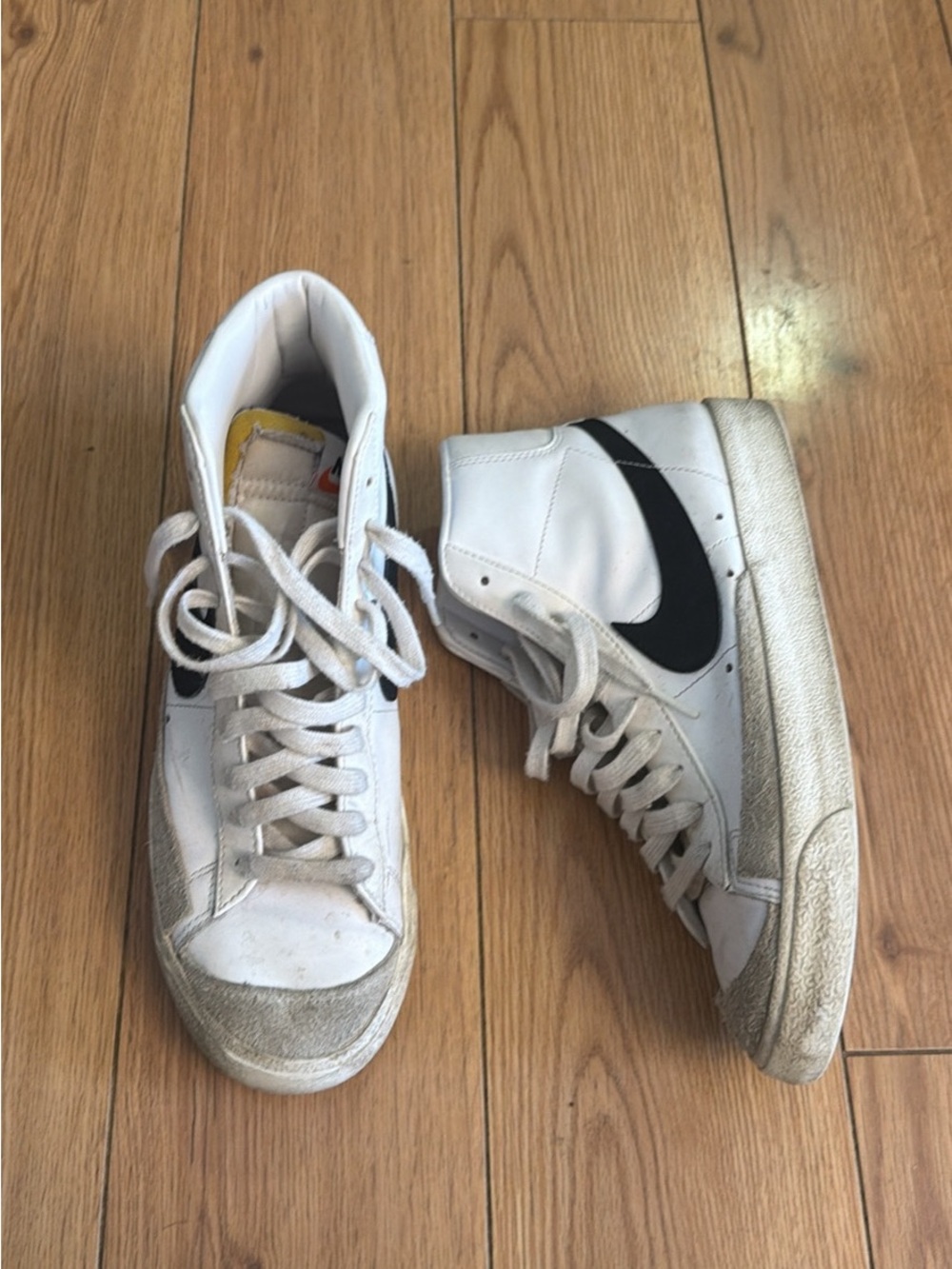 Nike Blazer Mid '77